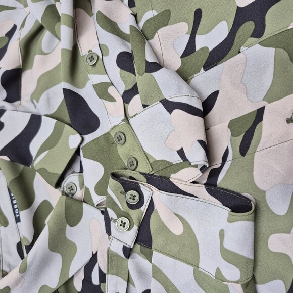 Torrid Georgette Relaxed Shirt Camo Long Sleeve Collared Women's Plus Size 1X - Picture 5 of 11